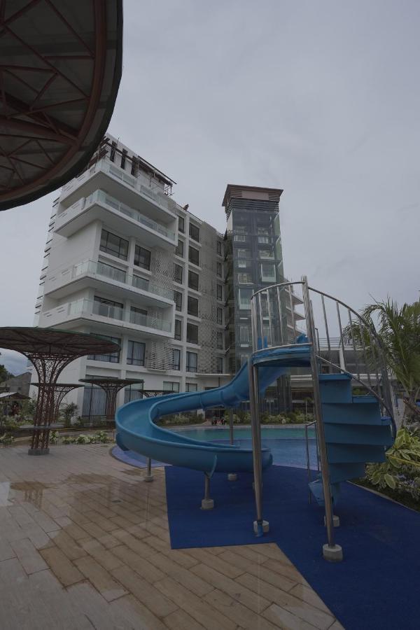 Winrich Hotel Mactan Eksteriør billede