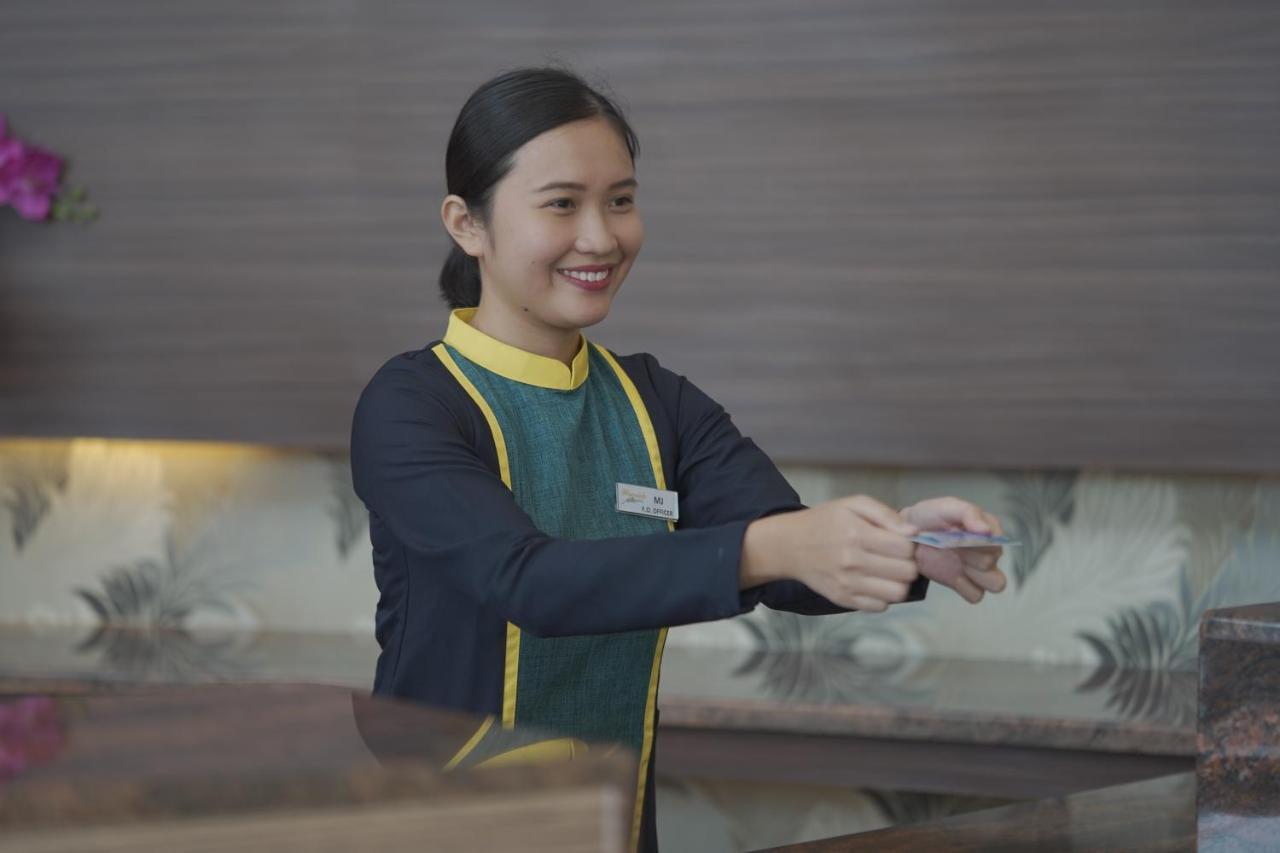Winrich Hotel Mactan Eksteriør billede